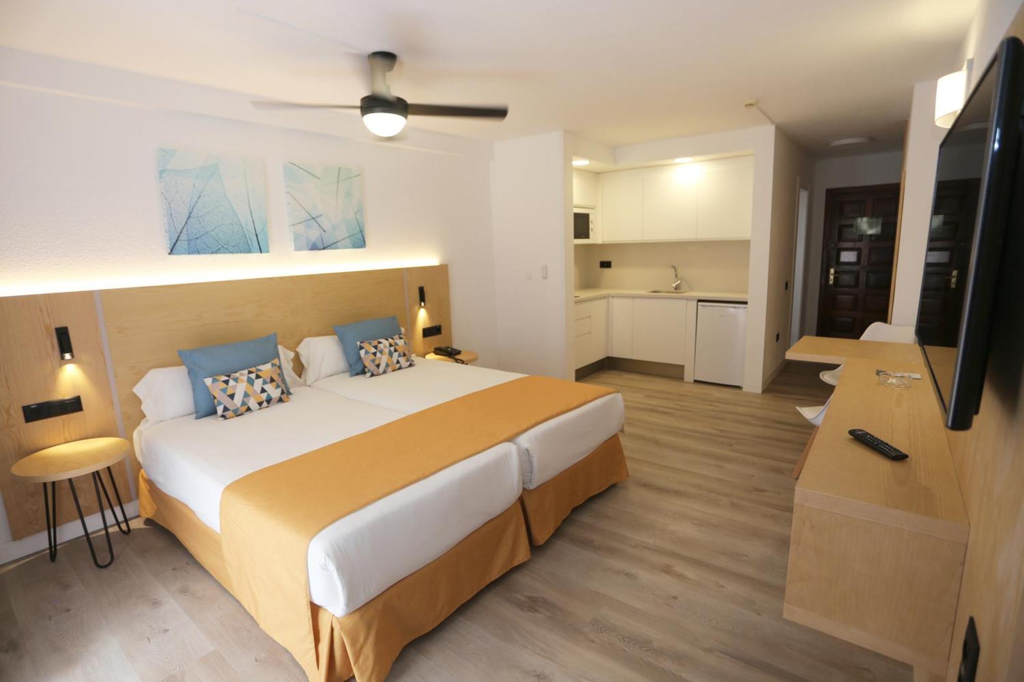 Hotel-Apartamentos Andorra Playa de las Américas Exterior foto